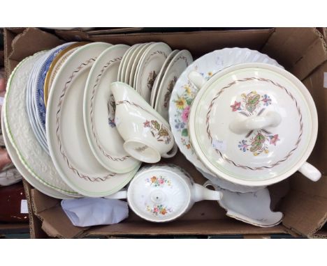 Royal Doulton "Arcadia" nine dinner plates, teapot, oval platter, shaped dish, Royal Doulton "Woodland" D6338 part service an