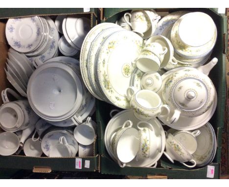 Wedgwood Petersham R4536, loose China, along with R.C Japan 641 Maxine; including plates, coffee pot, cups, saucers, milk jug