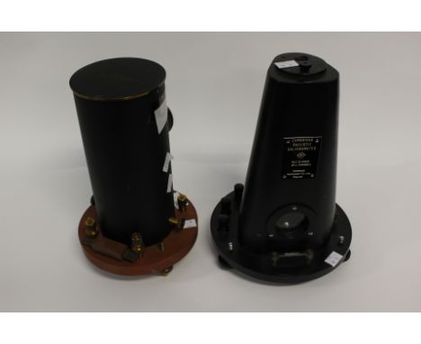 A Cambridge ballistic galvanometer (res 15 ohms) No L-298468 A and a HW Sullivan Ltd galvanometer mirror No 1 catalogue no WY