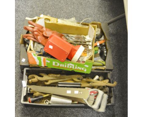 Tools - a large spanner set; ratchets; woodworking vice; screw drivers; hand saws etc qty (3 boxes)