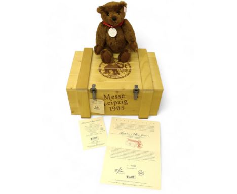 Steiff Teddy Bear (Bear 420351), reddish brown mohair, standing 28cm tall, made in memory of the spring trade fair, no. 02639