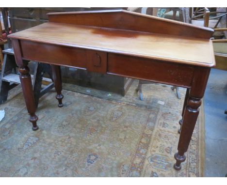 VICTORIAN MAHOGANY CONSOLE TABLE 