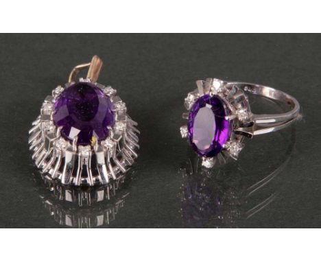 Ring und Anhänger. 14 ct Gold, besetzt mit Brillanten, ca. 0,50 ct, und Amethyst, ca. 12 g,..