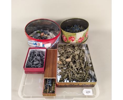 Various tubs of vintage plastic soldiers and Britains etc farmyard animals