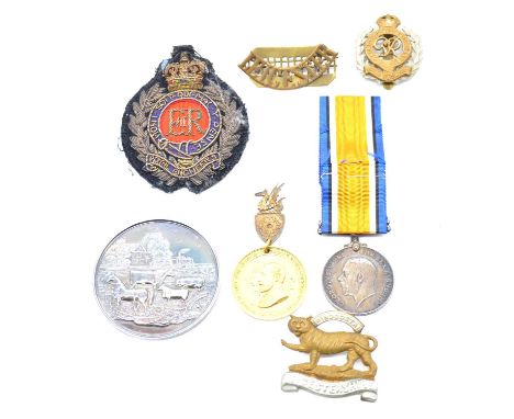 A WWI Service Medal, 27918 Pte. J E Fitzjohn,R. Lanc. R; various military buttons, Royal Engineers, Leicestershire Regiment; 