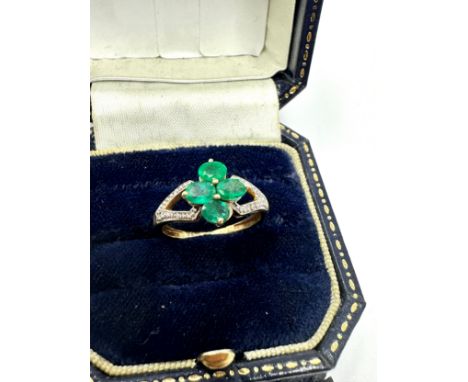 9ct Gold Emerald &amp;  Diamond ring  (1.7g) 