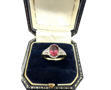 18ct gold diamond and tourmaline  ring (4g) 