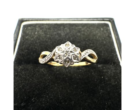 9ct gold diamond ring weight 1.3g 