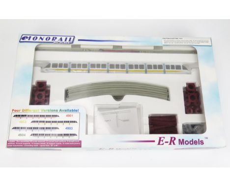 ER Models HO Scale 4902 Monorail Set (yellow stripe) - excellent, never been used (no transformer) in box 