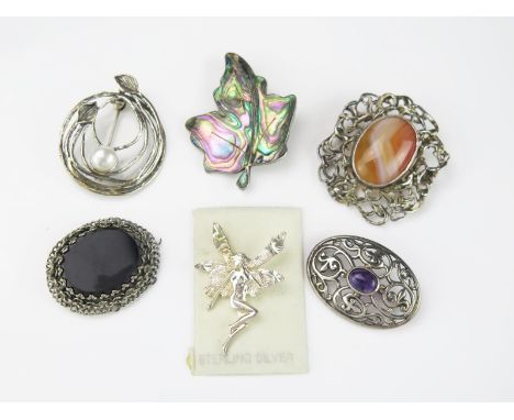 A Group of Costume Jewellery, to include silver and abalone, a oval amethyst brooch, an pearl vine brooch (untested pearl), a