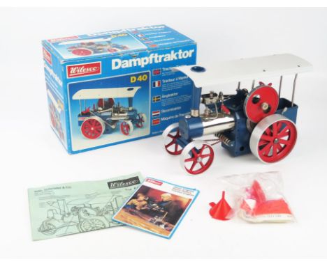 Wilesco D40 Dampftraktor Steam Traction Engine in blue/red/silver/white - excellent, never used in box (ex-salesman sample) 