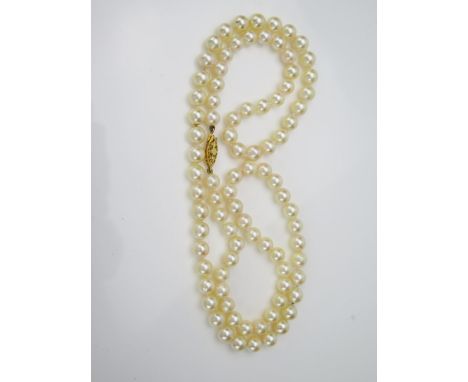 Cultured Pearl Necklace with a hallmarked 9ct gold clasp, pearls c. 7mm, 37.7g 