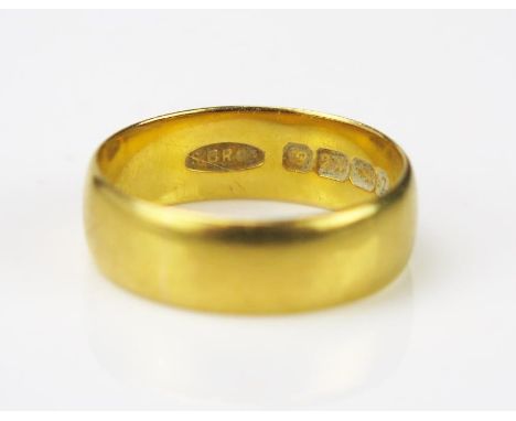 A 22ct Gold Wedding Band, Birmingham hallmarks, ring size L.75, 6mm wide, 5g