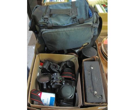 Box of assorted cameras and equipment to include: Agfa Nsign Cannon 650eos; Centon lens; other accessories, camera bag etc.