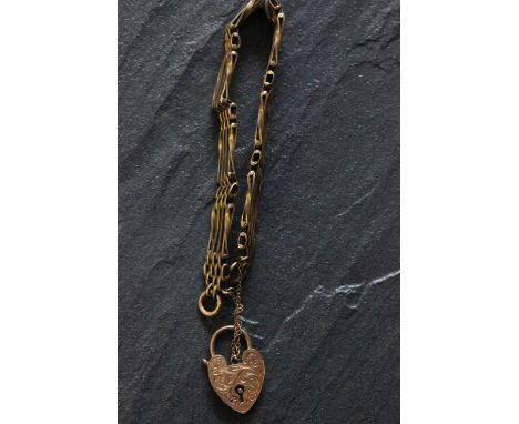 9ct gold gate bracelet with rose gold heart padlock clasp