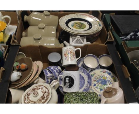 TWO TRAYS OF CERAMICS TO INCLUDE CERAMIC WATER BOTTLES