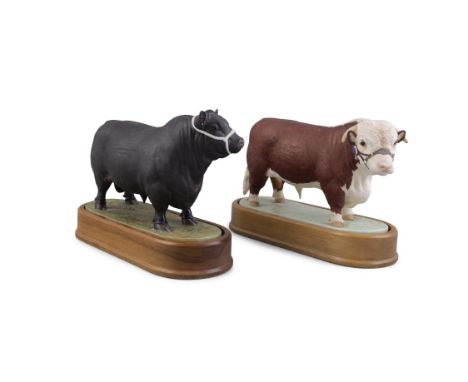 A ROYAL WORCESTER PORCELAIN MODEL OF AN ABERDEEN ANGUS BULL, 1961, MODELLED BY DORIS LINDER edition 221/500, with certificate