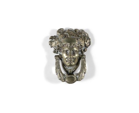 A 19TH CENTURY HEAVY BRASS DOOR KNOCKER cast with female classical mask approx. 20cm high