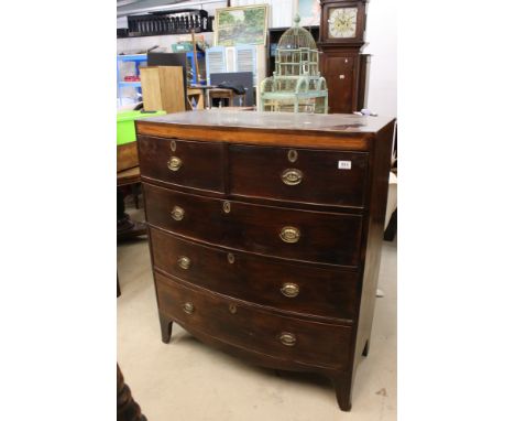 Georgian mahogany bow front chest with caddy top &amp; swept bracket feet 