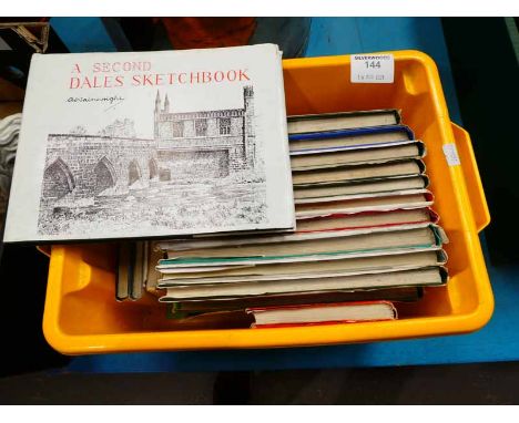 Seventeen volumes of Alfred Wainwright Books, Guides, 11x Sketch books including early edition of Fell Wanderer