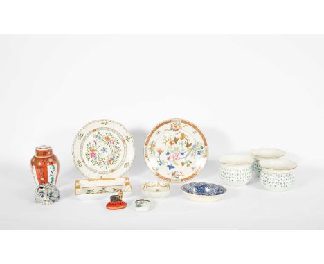 A quantity of Herend china, to include three matching bowls, a lidded vase, two plates, a Tiffany &amp; Co cat shaped tulip v