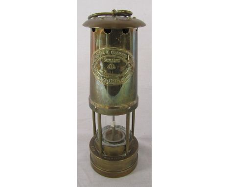 E Thomas &amp; Williams Ltd makers Aberdare Wales brass miners lamp Cambrian no 31236 H 25 cm