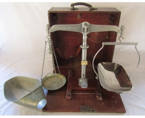 Wooden cased set of portable / travelling weighing scales for the Borough of Grimsby for up to 7 lb by B H Bell Surrey &amp; 