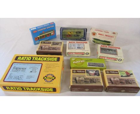 Various train model kits inc Ratio trackside, Brill trolley and Country station