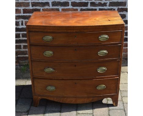 Georgian mahogany bow fronted chest of drawers with caddy top and ebony stringing (one handle needs reattaching) W87cm D52cm 