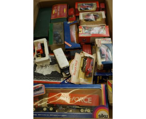 Large collection of boxed model vehicles 