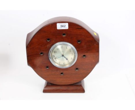 First World War period wooden propeller boss clock, 26.5cm overall height