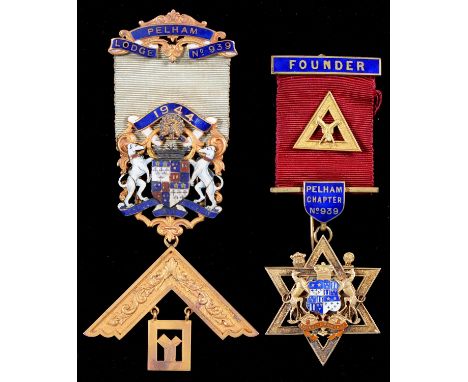 Freemasonry. A 9ct gold Past Master's jewel, Pelham Lodge (No 939) Nottinghamshire, the silver gilt and enamel arms dated 194