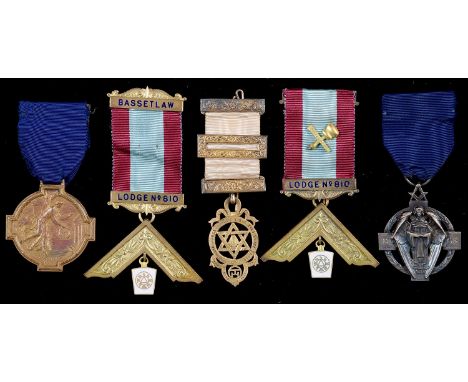 Freemasonry. Mark Degree Bassetlaw Lodge (No 810) two silver gilt Past Master's jewels, with enamel keystone, Royal Arch Chap
