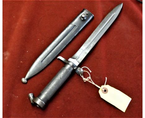 Swedish M1896 Mauser Bayonet with full metal scabbard, this bayonet is made by Eskilstuna Jernmanufactur AB (EJ-Anchor-AB), w