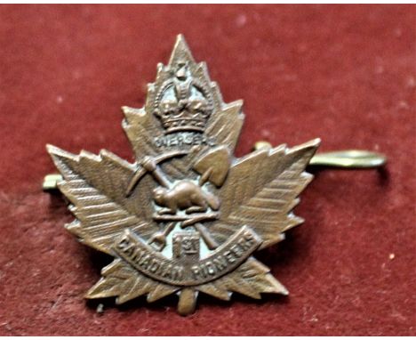 Canadian Army WW1 1st Canadian Pioneers Battalion Labour Corps CEF Cap Badge