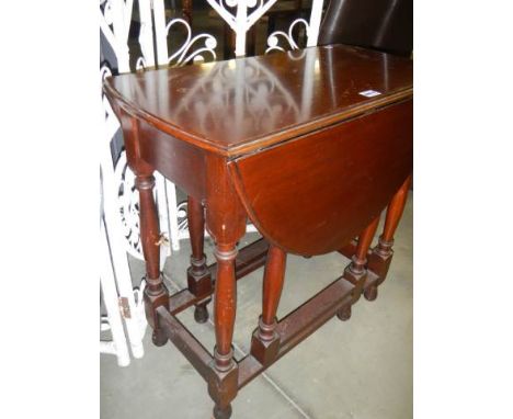 An oak gate leg table, COLLECT ONLY.