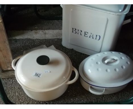 A good lot of enamel ware