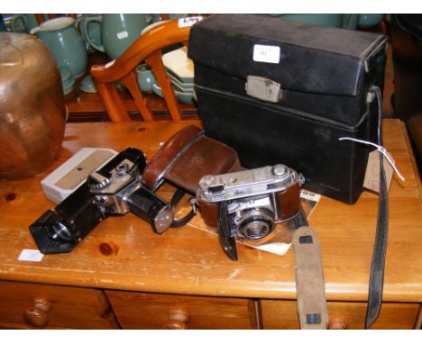 A quantity of vintage optical equipment, including Retina III C Camera and Bolex 155 Super Video Camera 