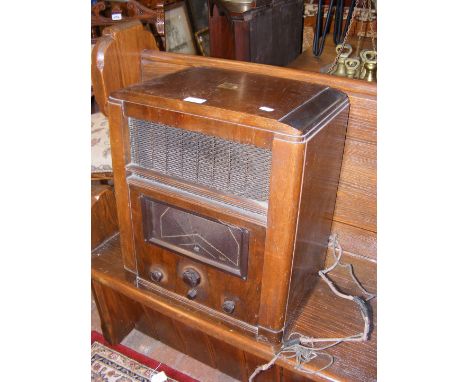 A vintage His Majesty's Voice wireless 