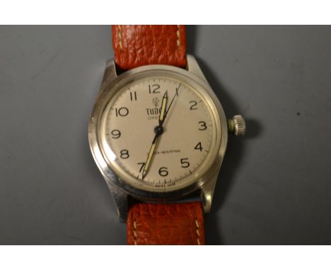 Rolex - a Tudor Oyster gentleman`s wristwatch, silvered dial, Arabic numerals, centre seconds, 17 jewel manual wind movement,