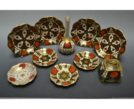 An Abbeydale Chrysanthemum pattern; four flower shaped large trinket trays, three smaller; a bud vase; table lighter etc.