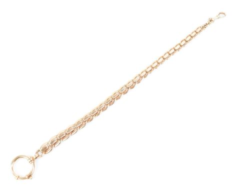 An early 20th century 14ct gold pocket watch chain having an 'O' ring clasp and dog clip, 25cm total length, 30.5 grams 