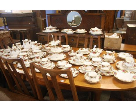 A comprehensive Royal Albert Old Country Roses tea and dinner service