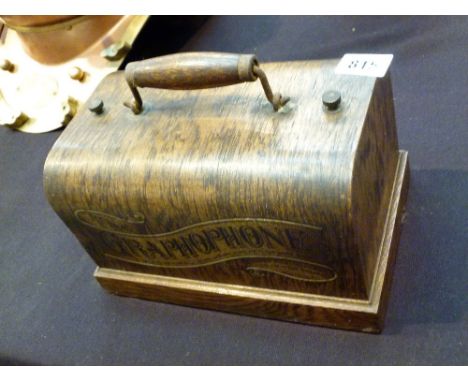 RECORD PLAYER. American Gramaphone Co cylinder record player, patented in 1897 by the Columbia Phonographic Company, New York