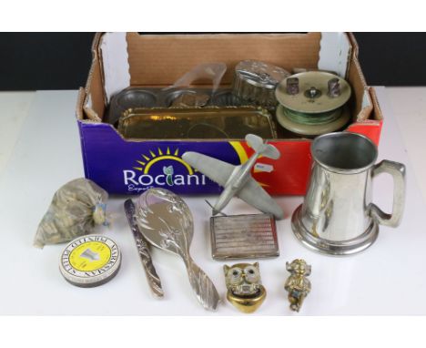 Mixed Lot of mainly Metalware including Fishing Reel, Brass Door Knocker, Chinese Brass Tray, etc 