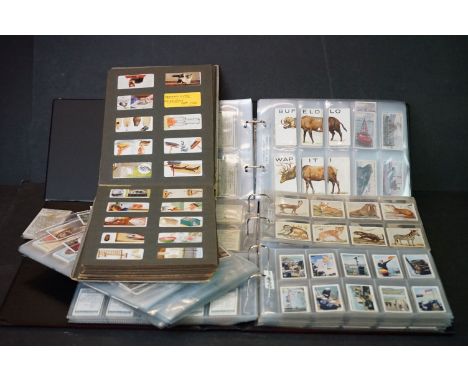 Accumulation of vintage cigarette cards, in albums and loose, many in sets, to include Wills, Grandee, Godfrey Phillips etc, 