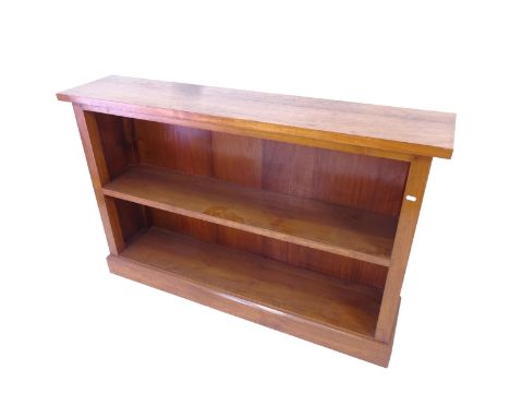 A modern oak open bookcase with single fitted shelf, L138cm, H88cm, D31cm 