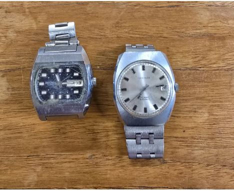 2 GENTS SEKONDA VINTAGE WATCHES ONE 19 JEWEL THE OTHER 30 JEWEL AUTOMATIC     