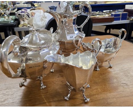 FINE QUALITY 4 PIECE GLASGOW SILVER HALLMARKED TEA SERVICE COMPRISING TEAPOT, HOT WATER POT, SUGAR &amp; CREAM ON CABRIOLE LE
