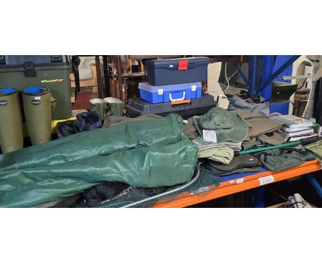 LARGE QUANTITY OF FISHING ACCESSORIES COMPRISING 2 FOLDING CHAIRS, WELLINGTON BOOTS, TACKLE BOXES, FISHING BOOKS, LANDING NET